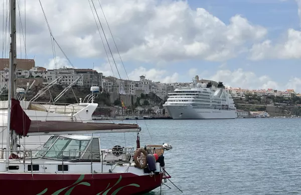 Seabourn Quest Hafen Menorca