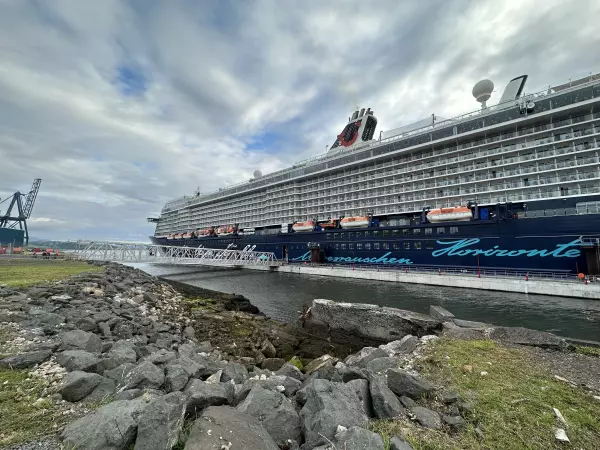 Mein Schiff 3 im Hafen