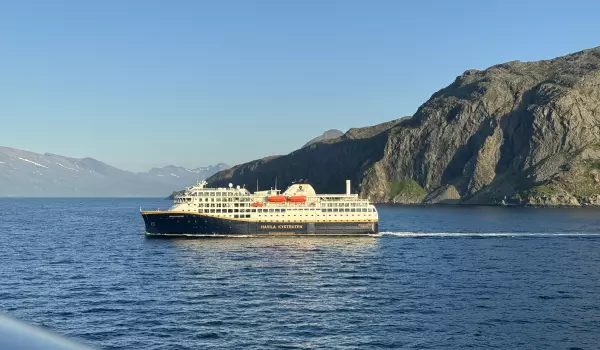 havila-castor-auf-see